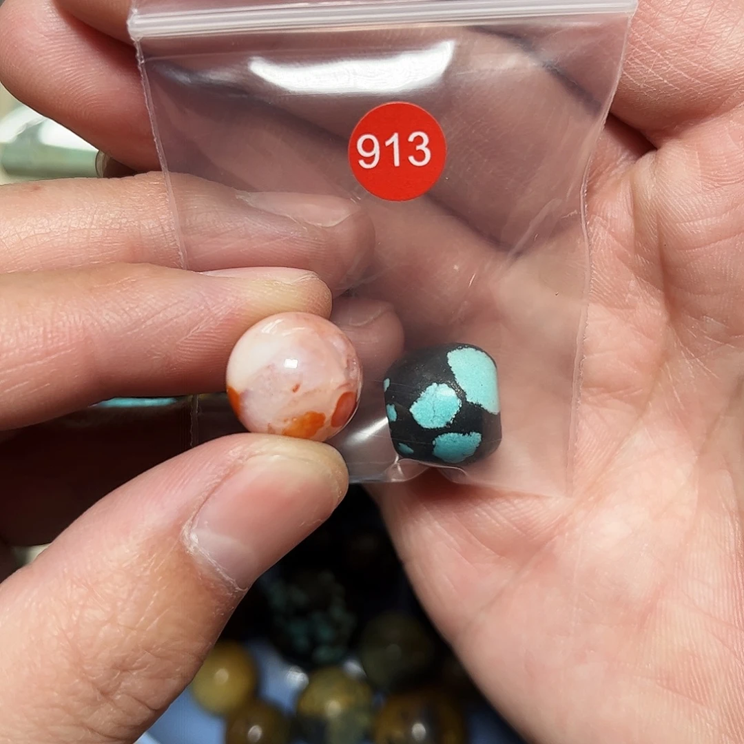 奇***妙南红玛瑙未镶嵌珠宝奇石