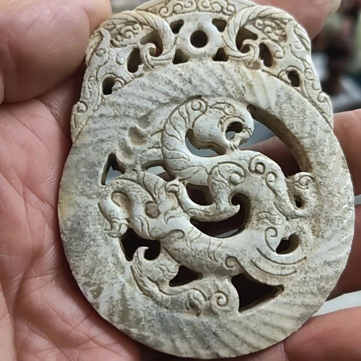 和田玉（糖玉）未镶嵌挂件