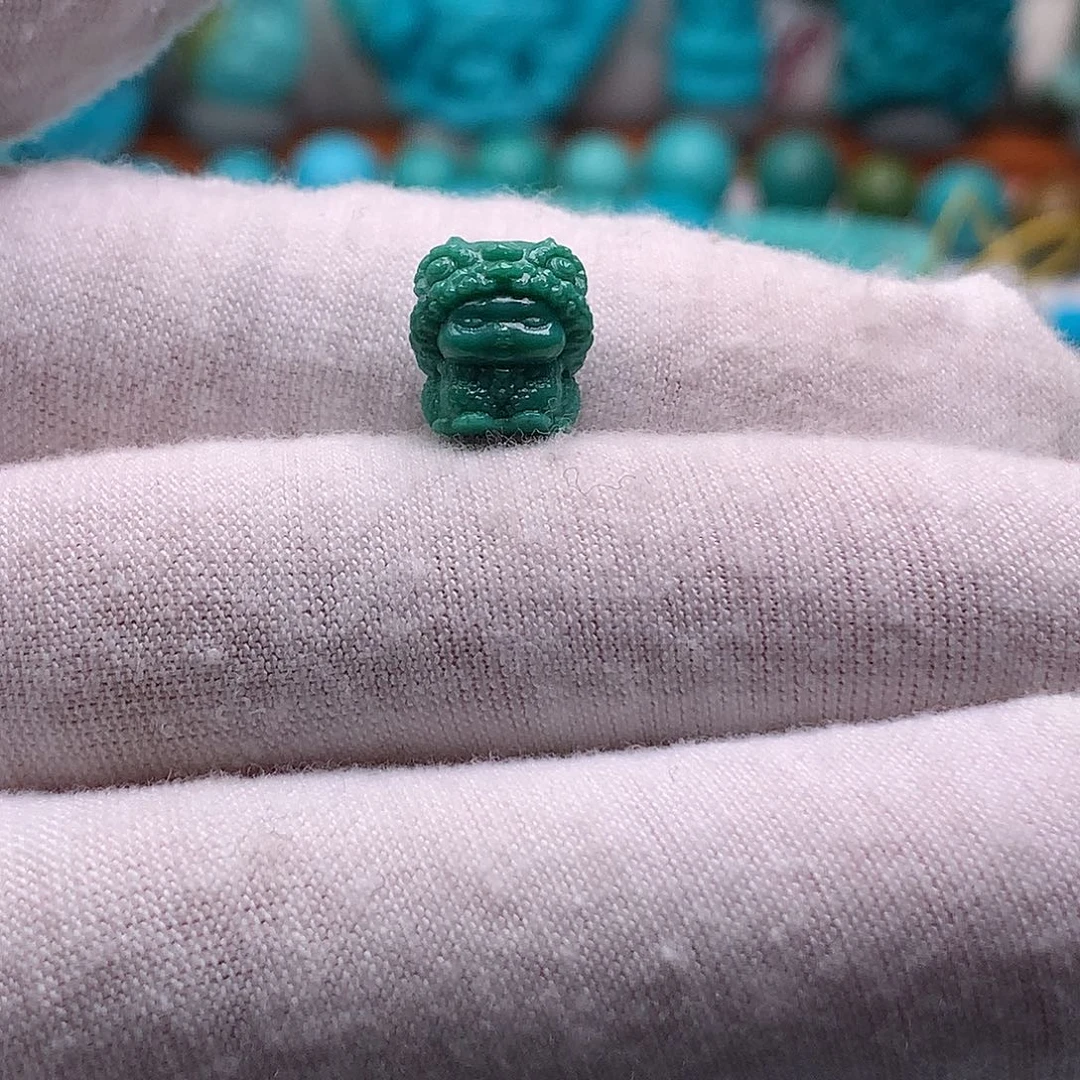 绿松石未镶嵌珠宝奇石8.8mm