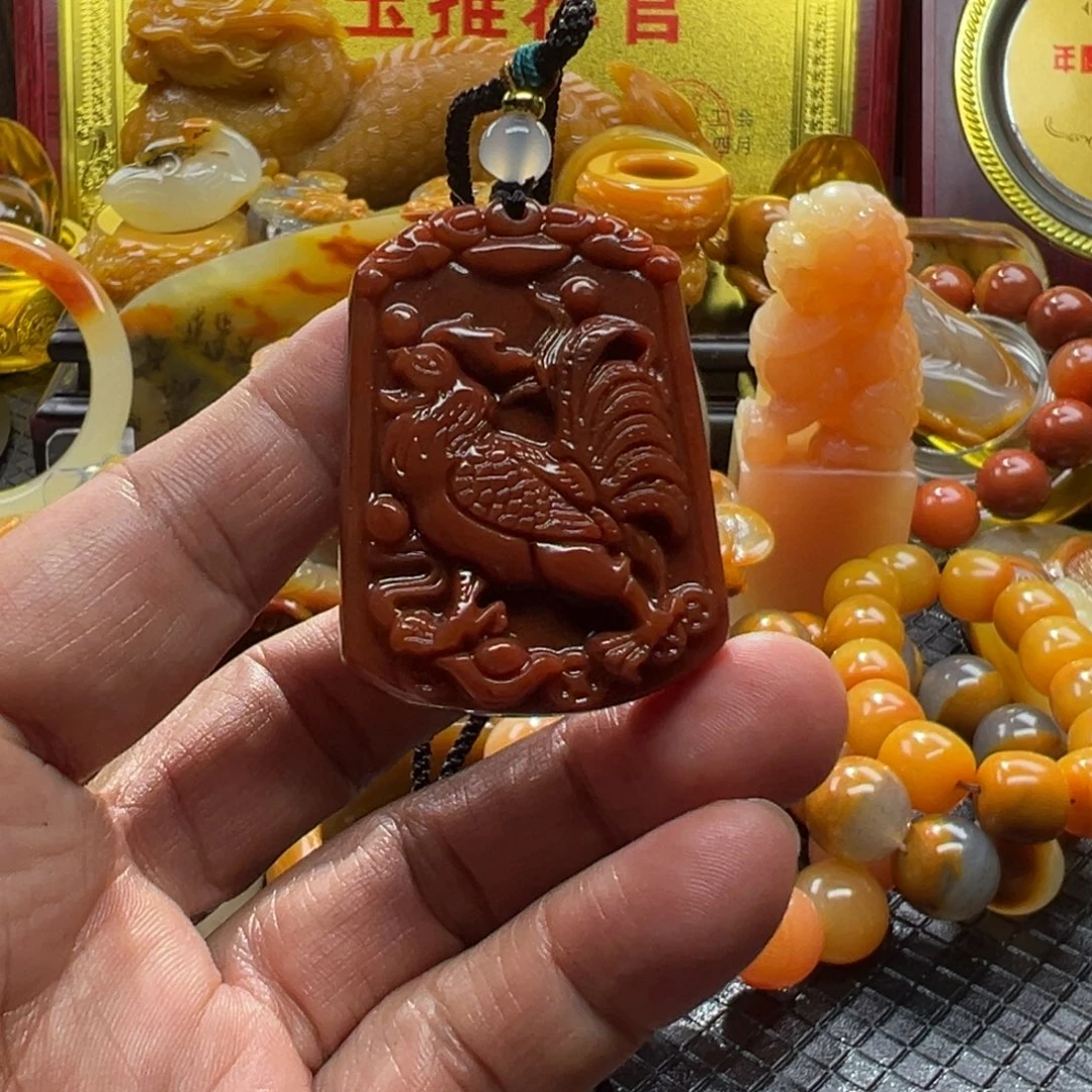 石英质玉未镶嵌颈饰
