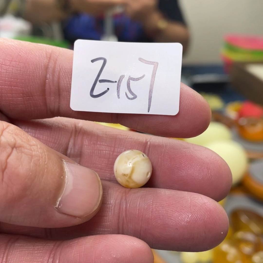 手链琥珀未镶嵌多样性发，发其中一件