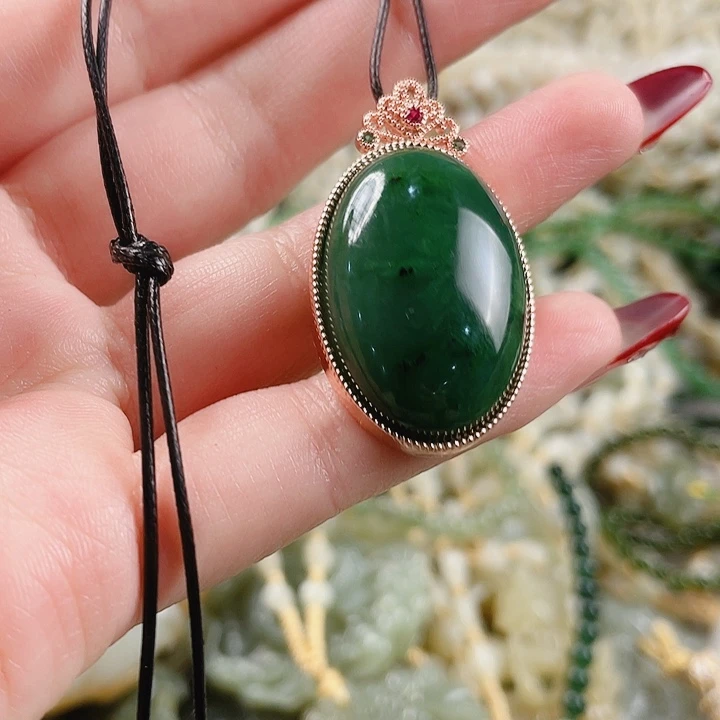 未镶嵌和田玉挂件