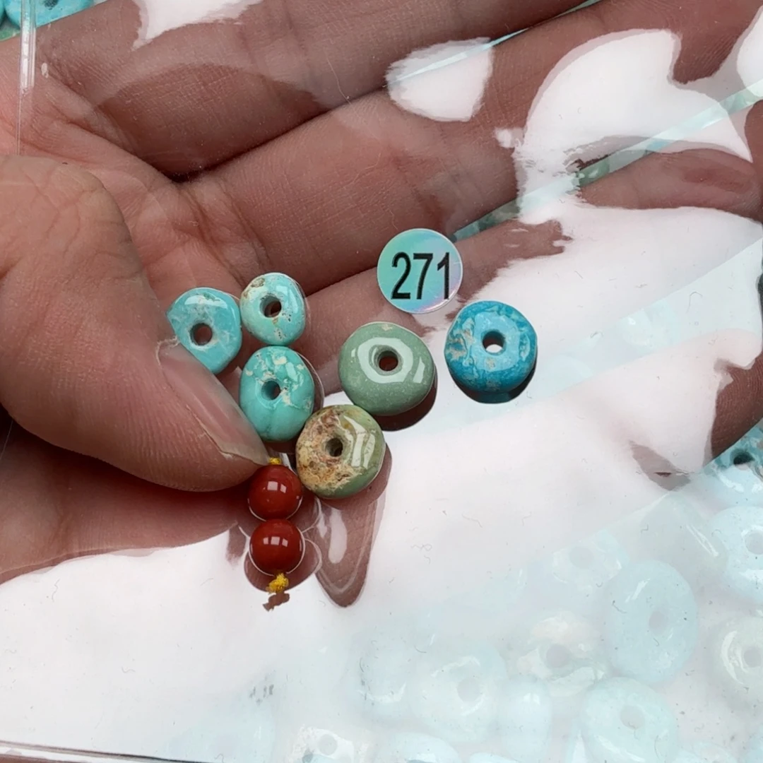 南红玛瑙未镶嵌珠宝奇石