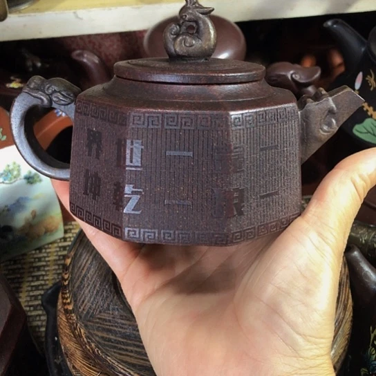 茶壶紫砂大家都喜欢的一把紫砂壶。