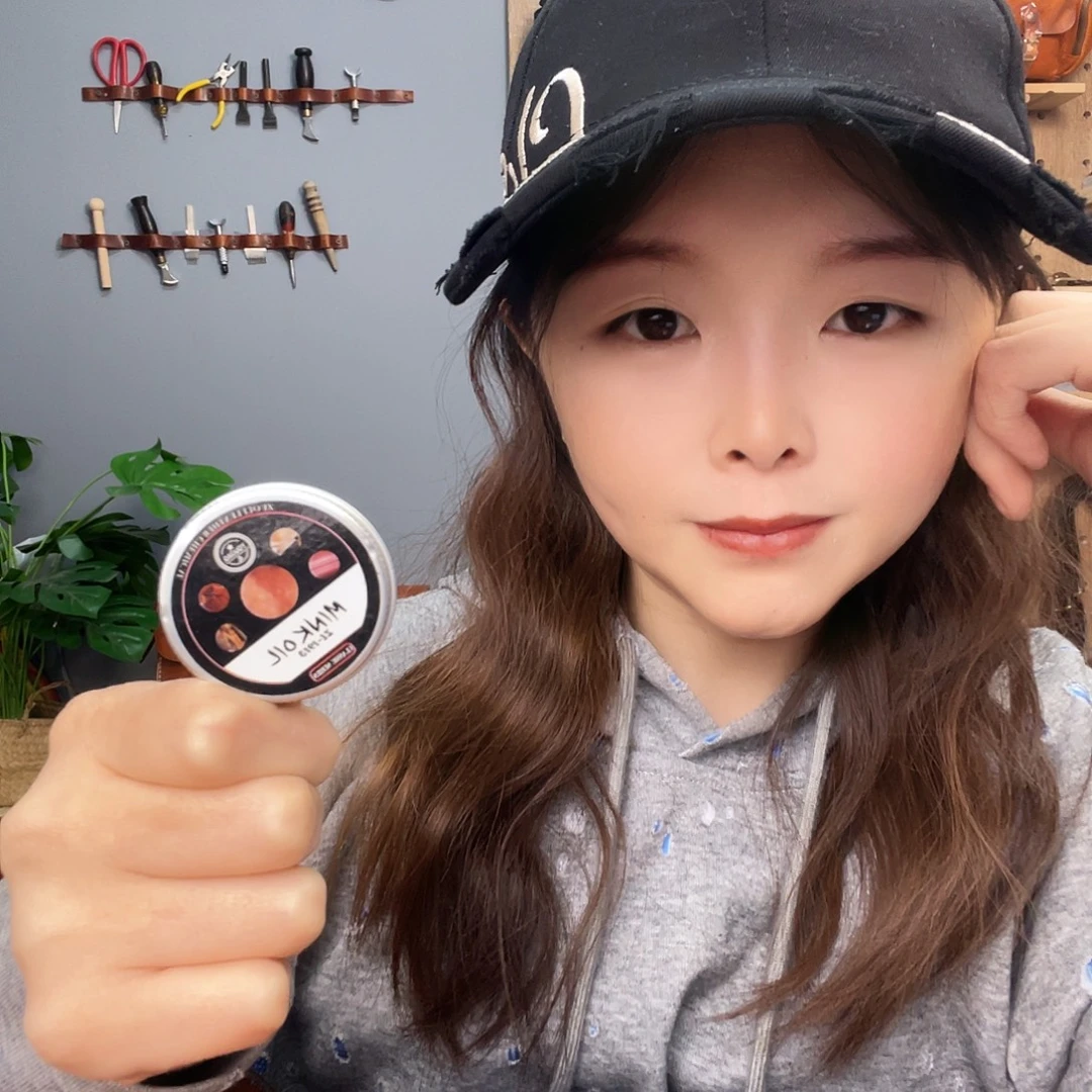 孙***头层牛皮腰带保养油