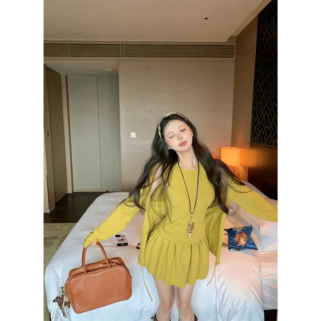 韩系针织套装减龄长袖开衫背心百褶半身短裙女2025秋季新款三件套