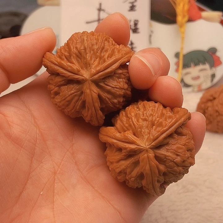 吊坠文玩核桃今**遇三棱