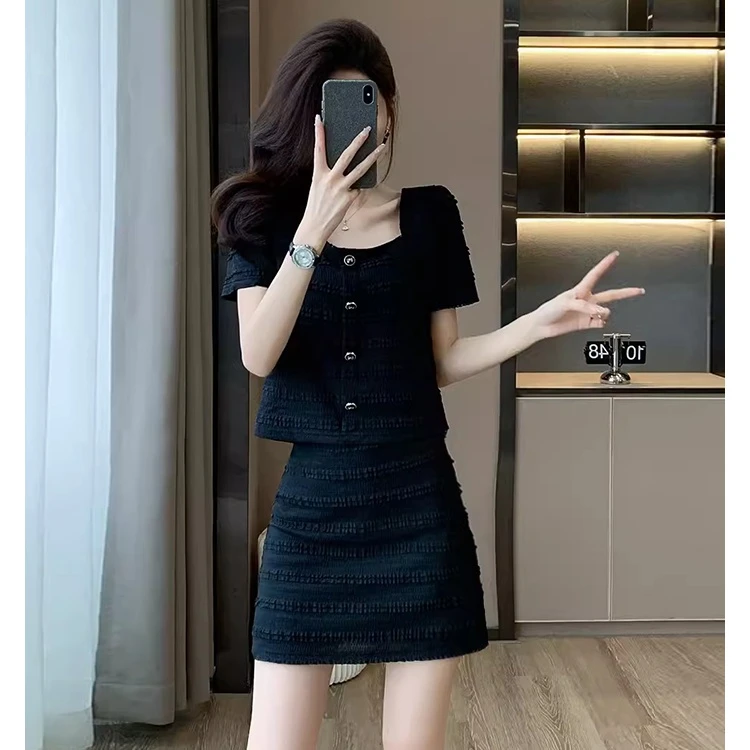 艾薇 大码胖妹妹2025夏季新款今年流行显瘦时尚气质小香风套装