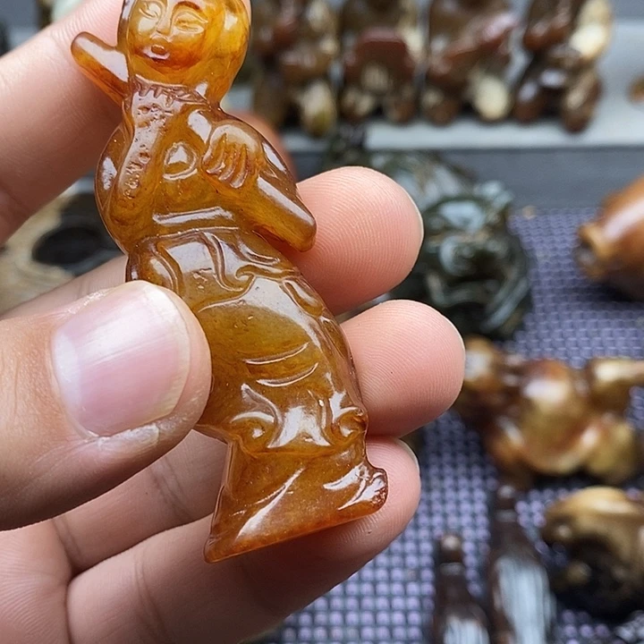 未镶嵌蛇纹石玉颈饰
