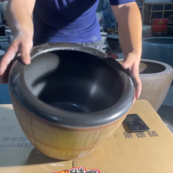 缸景德镇手工陶瓷，40*26