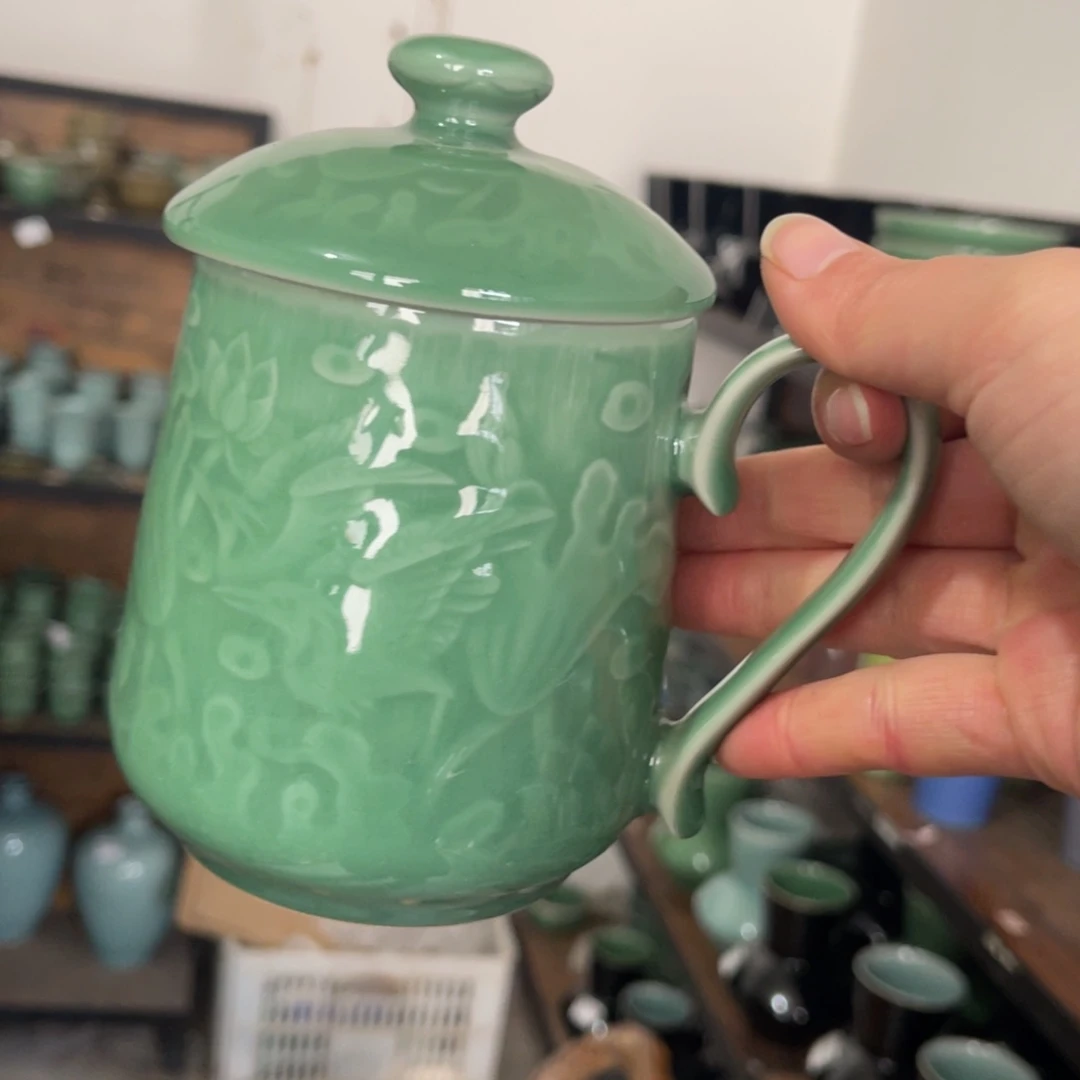 瓷片哈哈哈哈哈哈哈哈哈哈哈