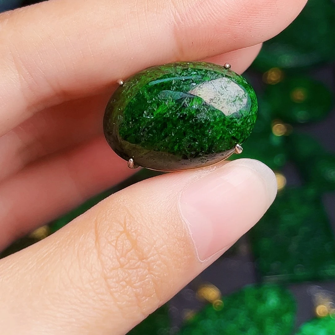 颈饰银S925镶嵌翡翠多样性