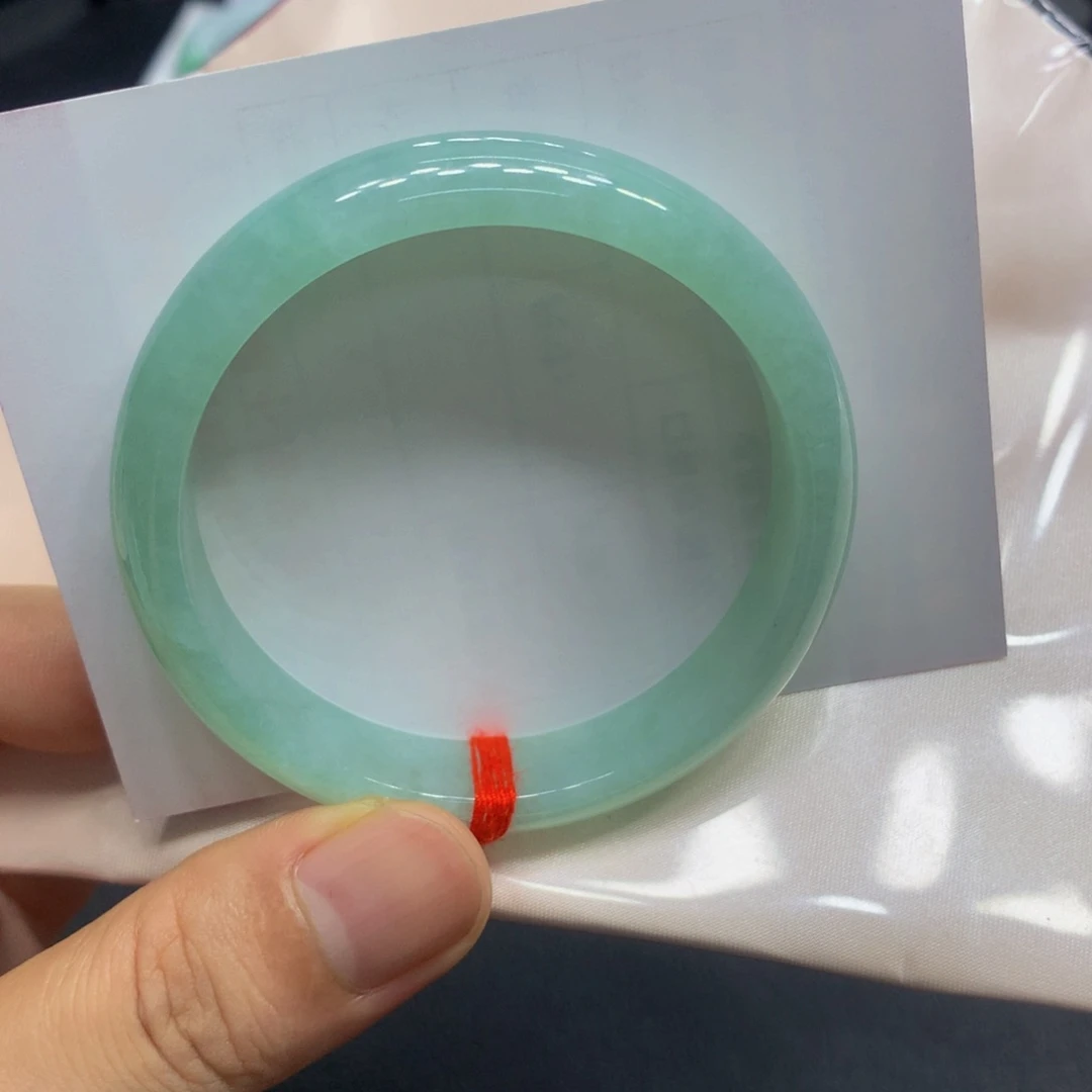 翡翠手镯（开口镯）未镶嵌