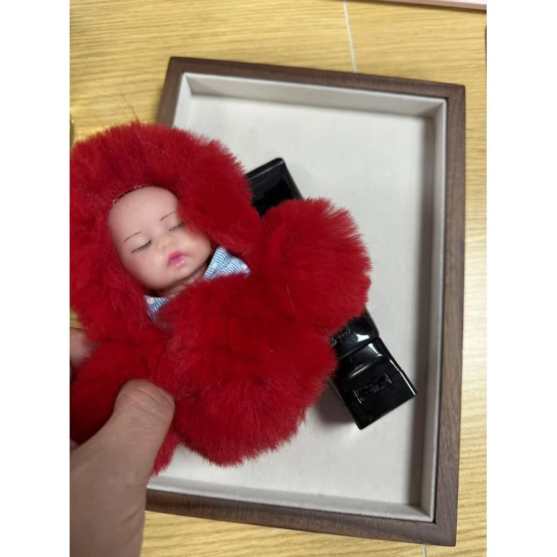 红色 毛绒睡眠小挂饰玩（黑）偶（洗）E002