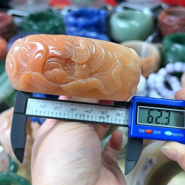 石英质玉手镯未镶嵌财**通