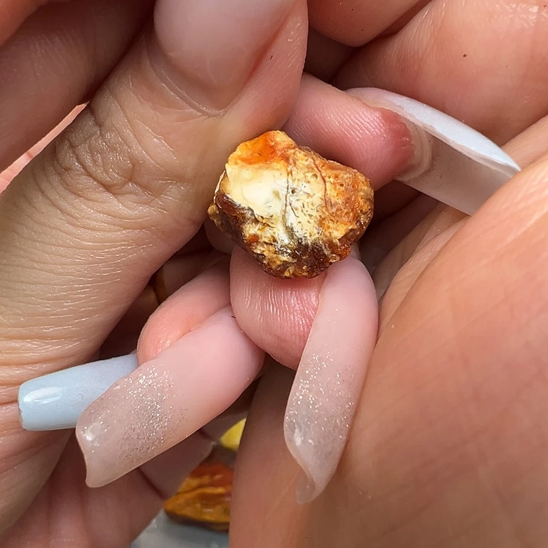 缪***e未镶嵌定制琥珀蜜蜡