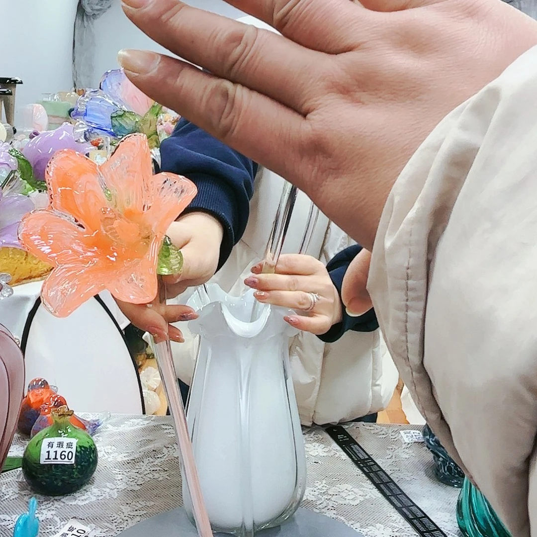 福利不退不换琉璃花瓶艺术品