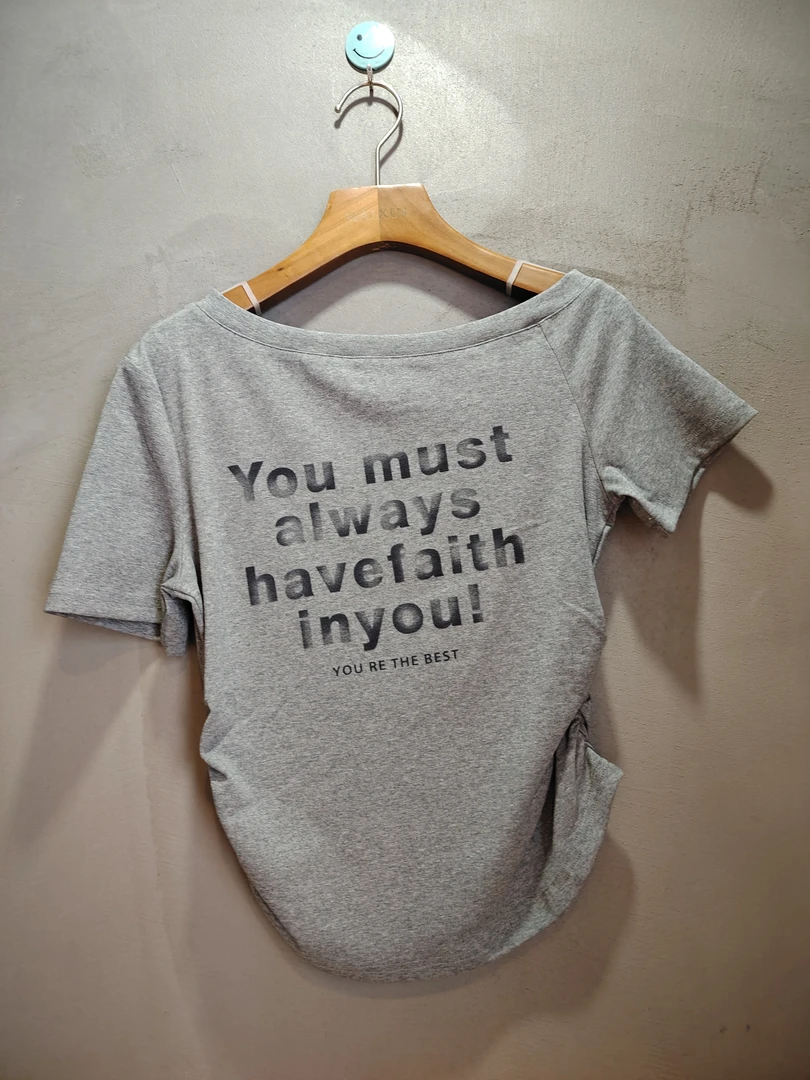 麦寻TXSFS65B吸汗印花短袖字母绑带T恤圆领运动幂式穿搭