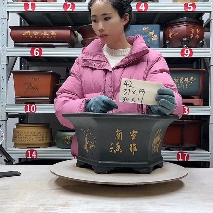 紫砂花盆紫砂花盆