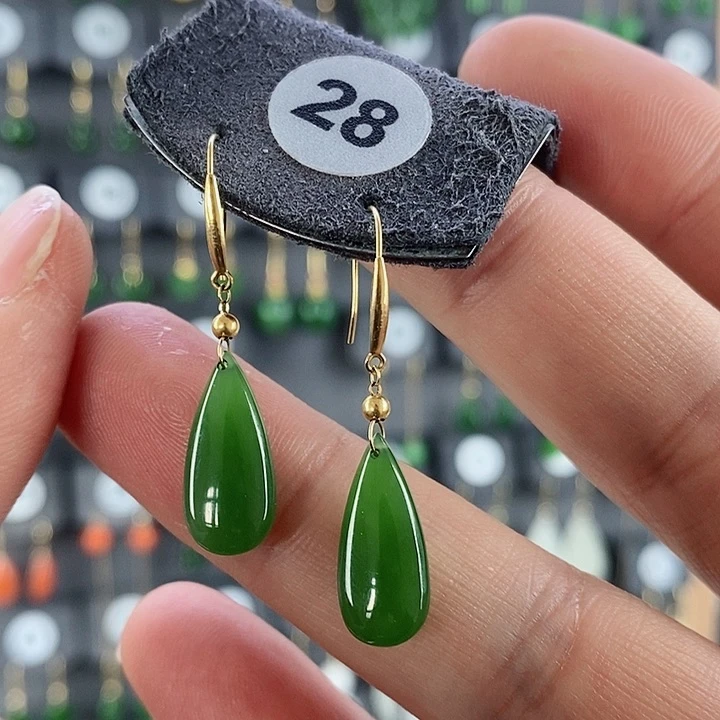 和田玉耳饰18K金镶嵌