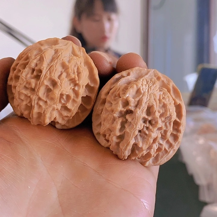 【闪购商品】把件核桃40.5苹果