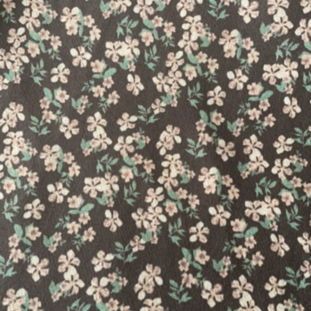 A高品质新款咖色小花罗马棉面料【不支持退换货】