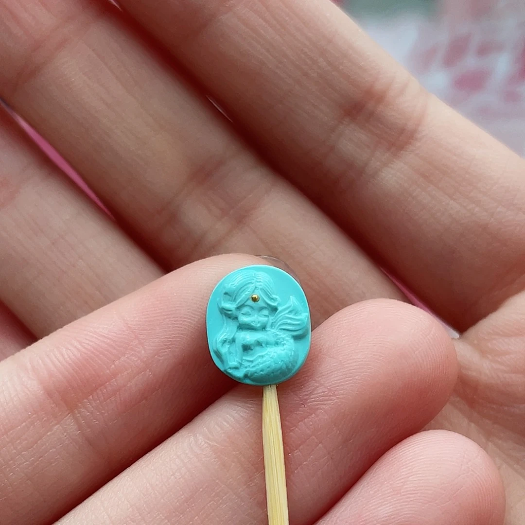 绿松石颈饰未镶嵌