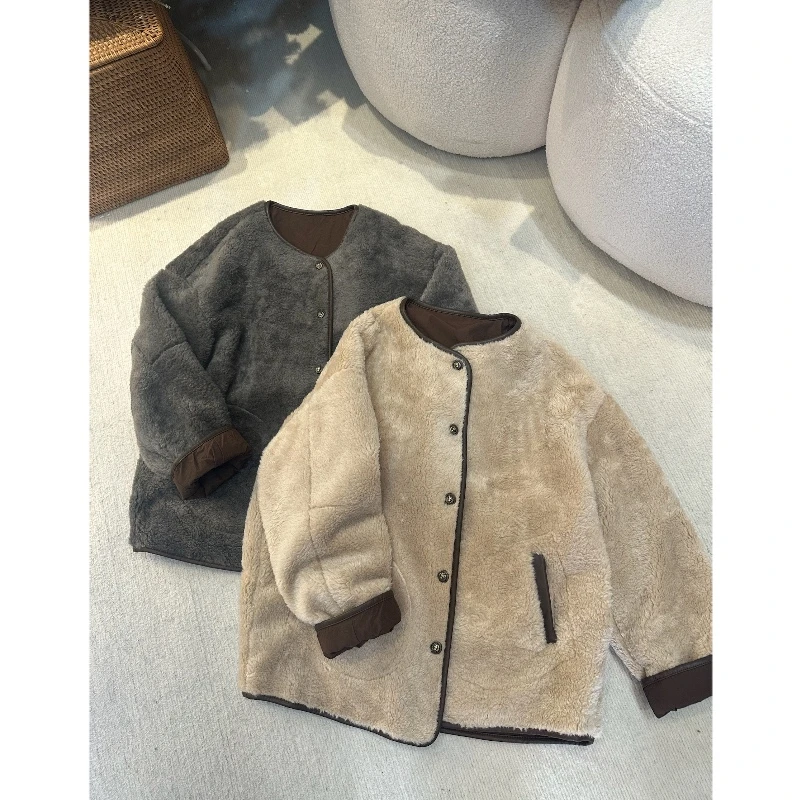 AXIN【年终福利 只出不进】介意勿拍  外套  9195