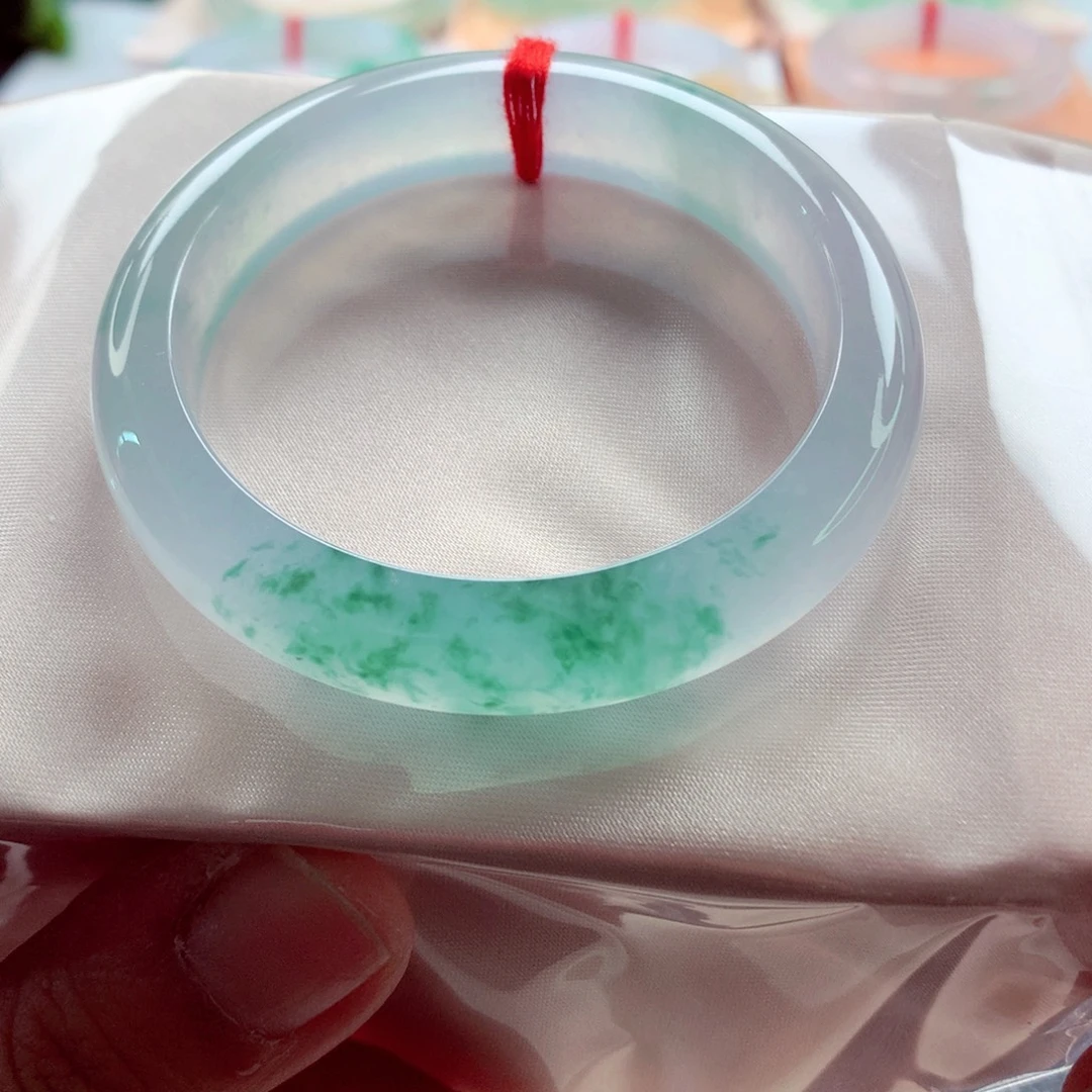 米****翡翠未镶嵌手镯师妹宝藏毕业六位数品质