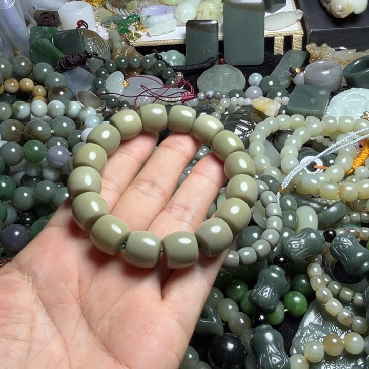 和田玉手串未镶嵌别****感14