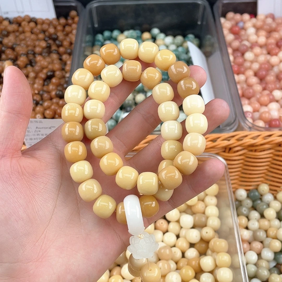 白玉菩提吊坠a12mm 100颗福利不售后