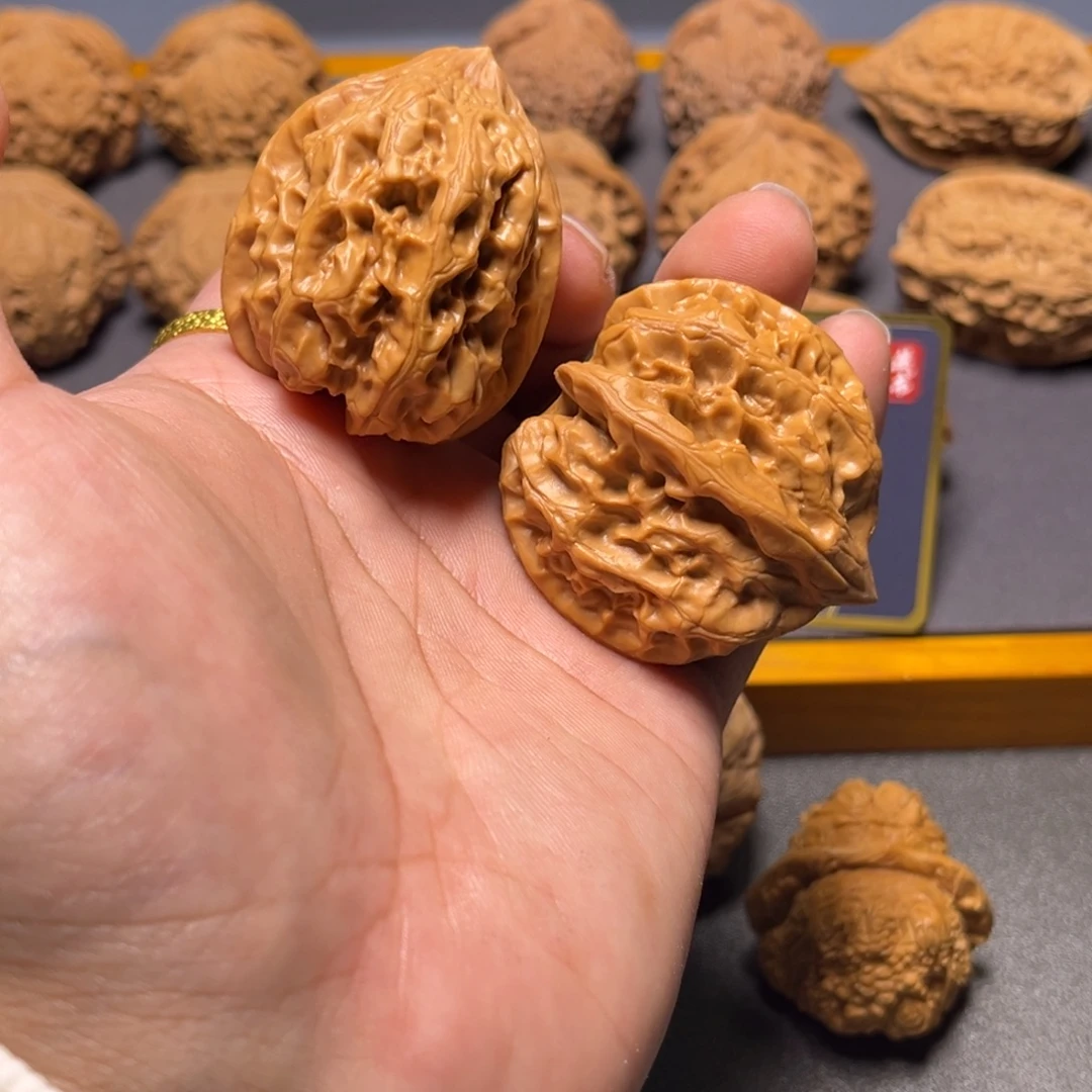 吊坠文玩核桃平谷火苗至尊宝1