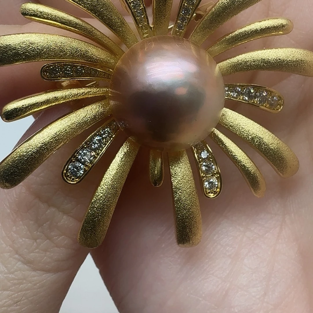 胸针拼合珍珠（马贝珠）未镶嵌