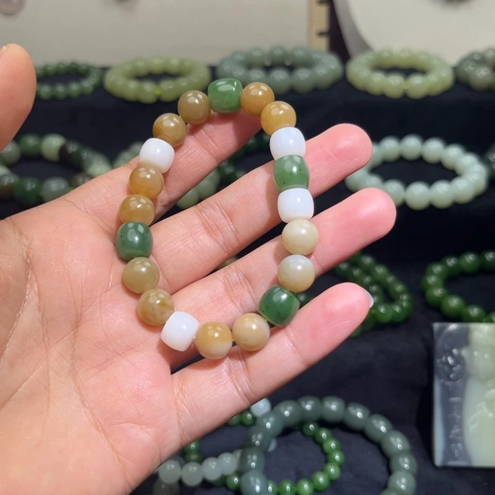 和田玉未镶嵌手链卡10