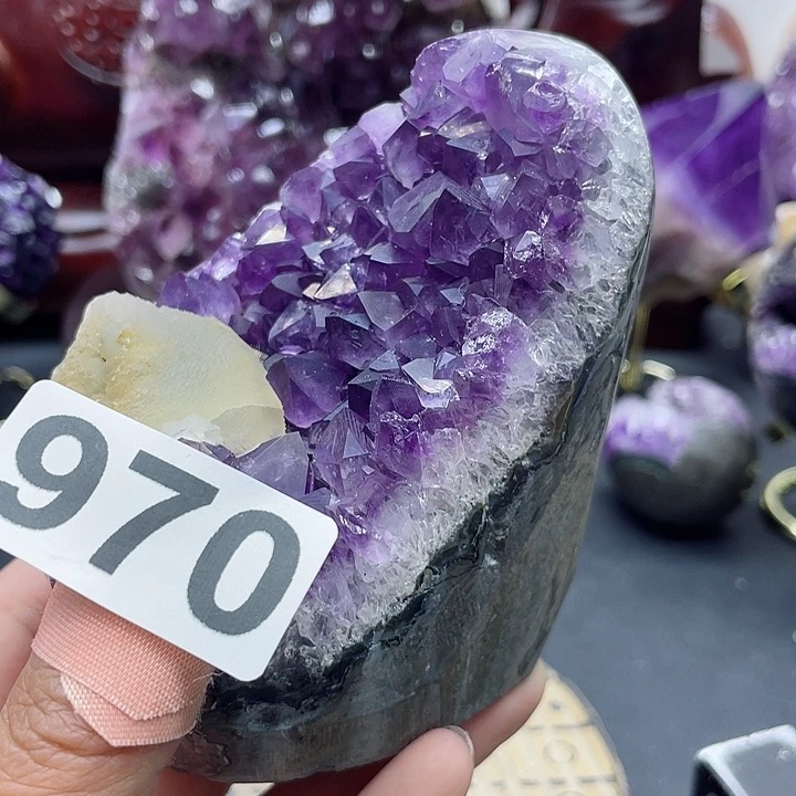 水晶大型摆件（非配饰）未镶嵌财****》