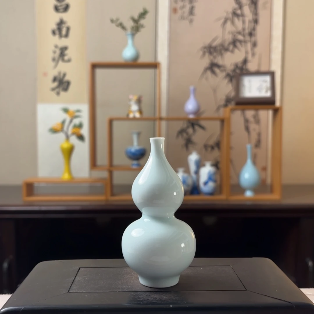 摆件美好的一天从一杯