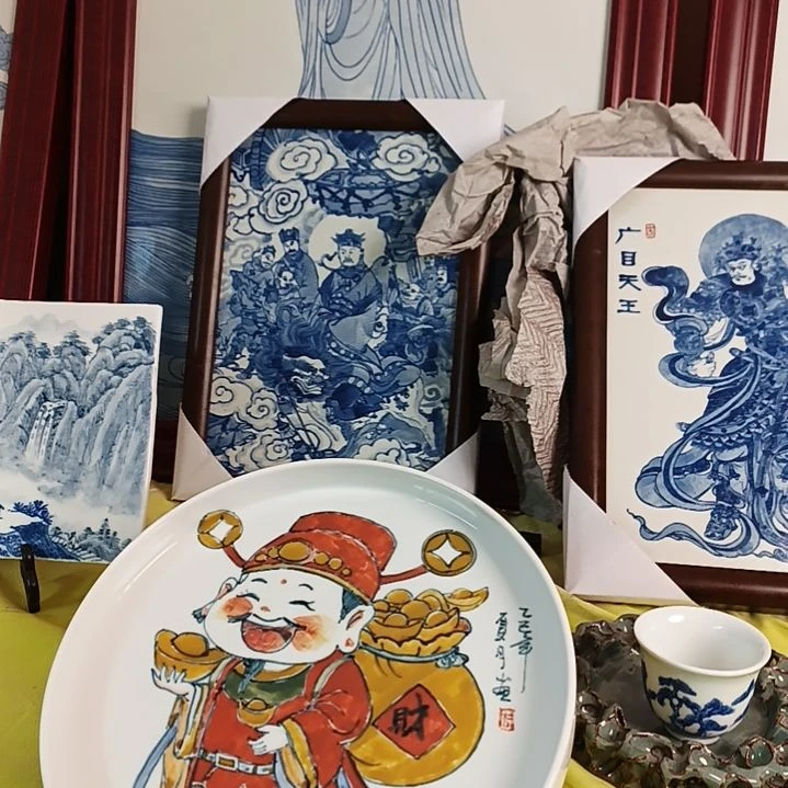 景德镇手绘釉下彩青花