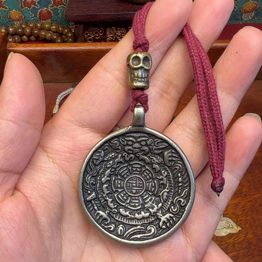 金***！泥塑藏式风格小牌子