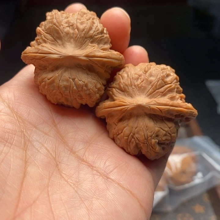 把件文玩核桃血麒麟39尺
