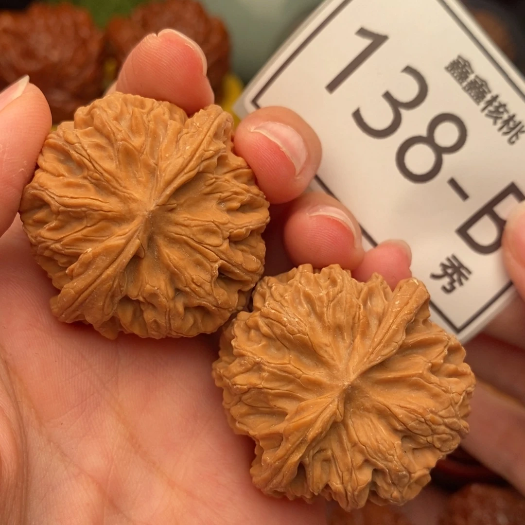 把件文玩核桃苹果园39，