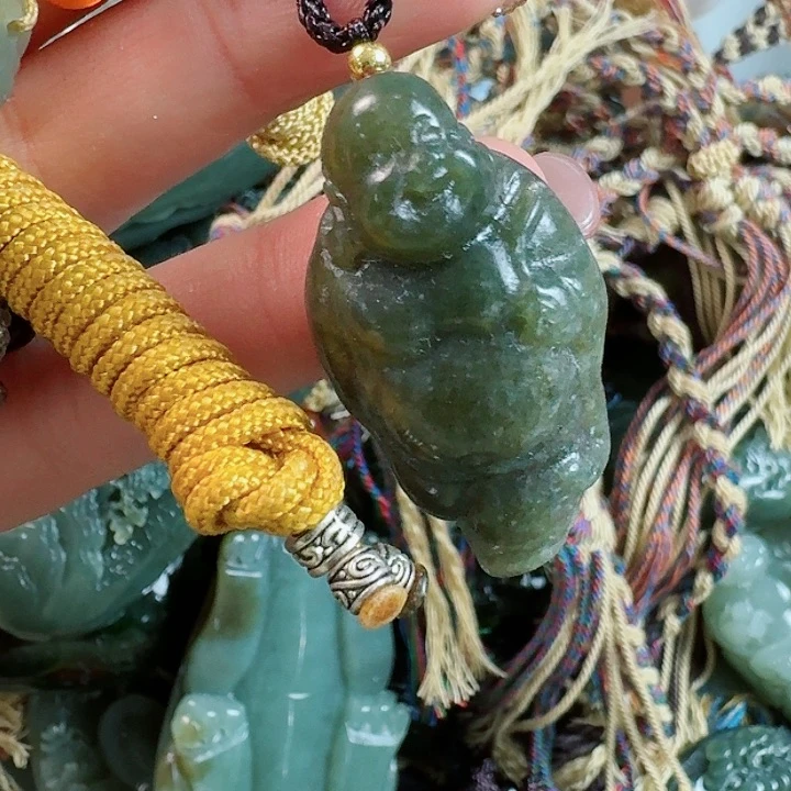 和田玉挂件未镶嵌