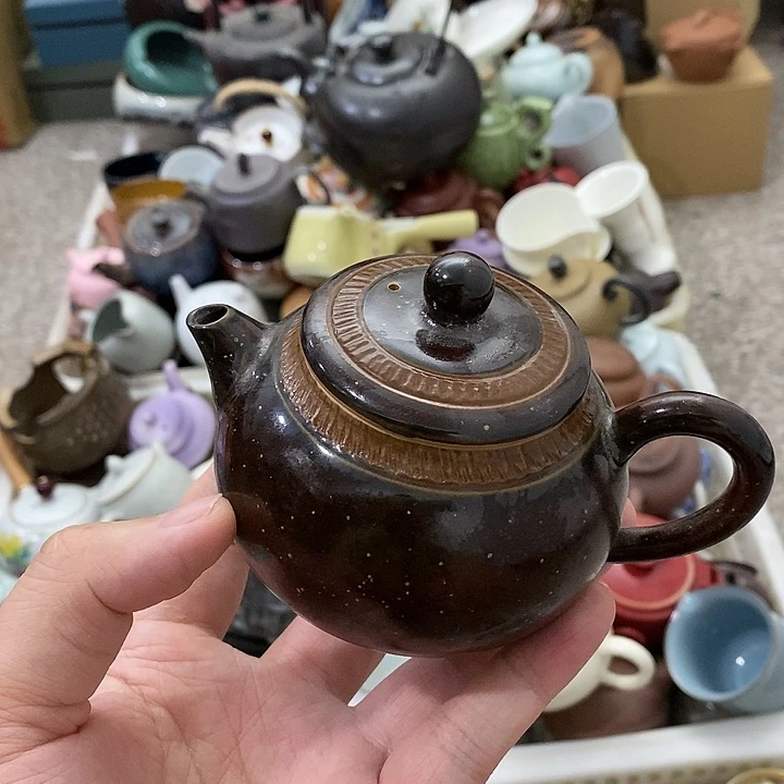 陶瓷艺术品及陶瓷壶壶