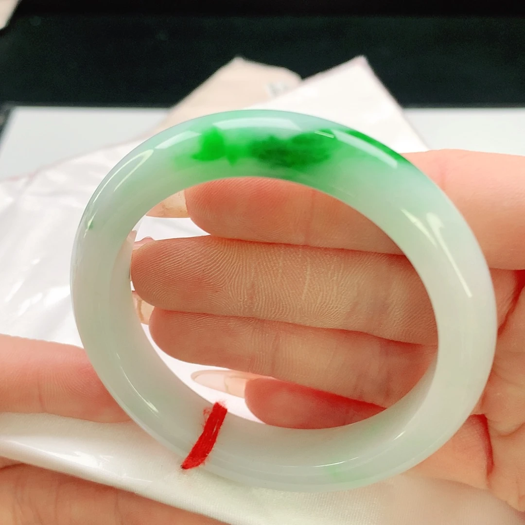 翡翠未镶嵌手镯831