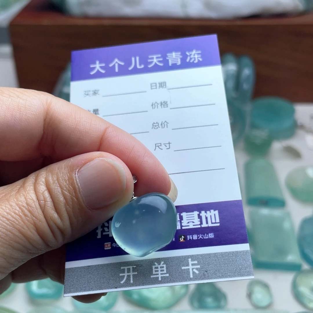 芥***o蛇纹石玉银S925镶嵌颈饰