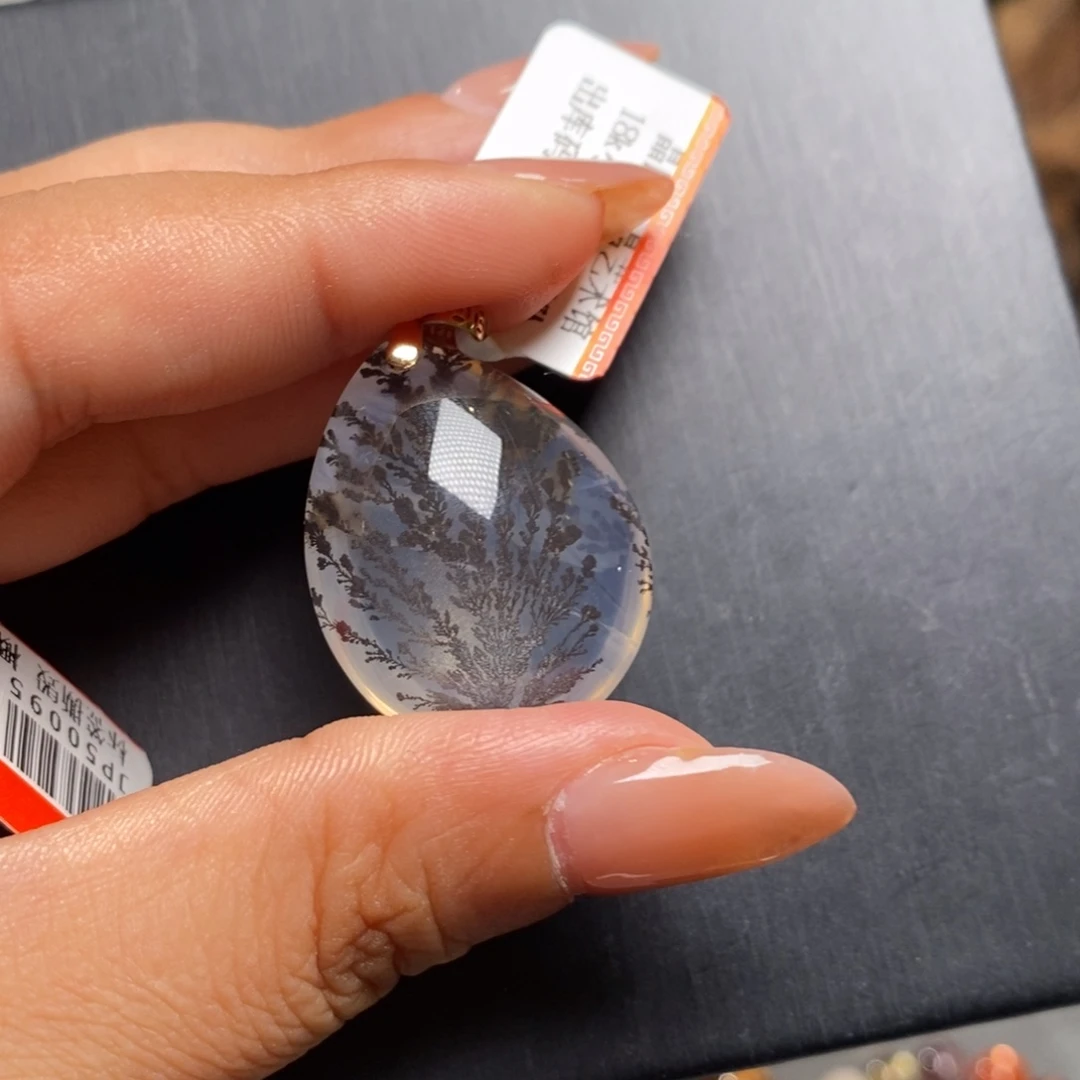 18K金镶嵌吊坠(不含链)水晶JP39857婷
