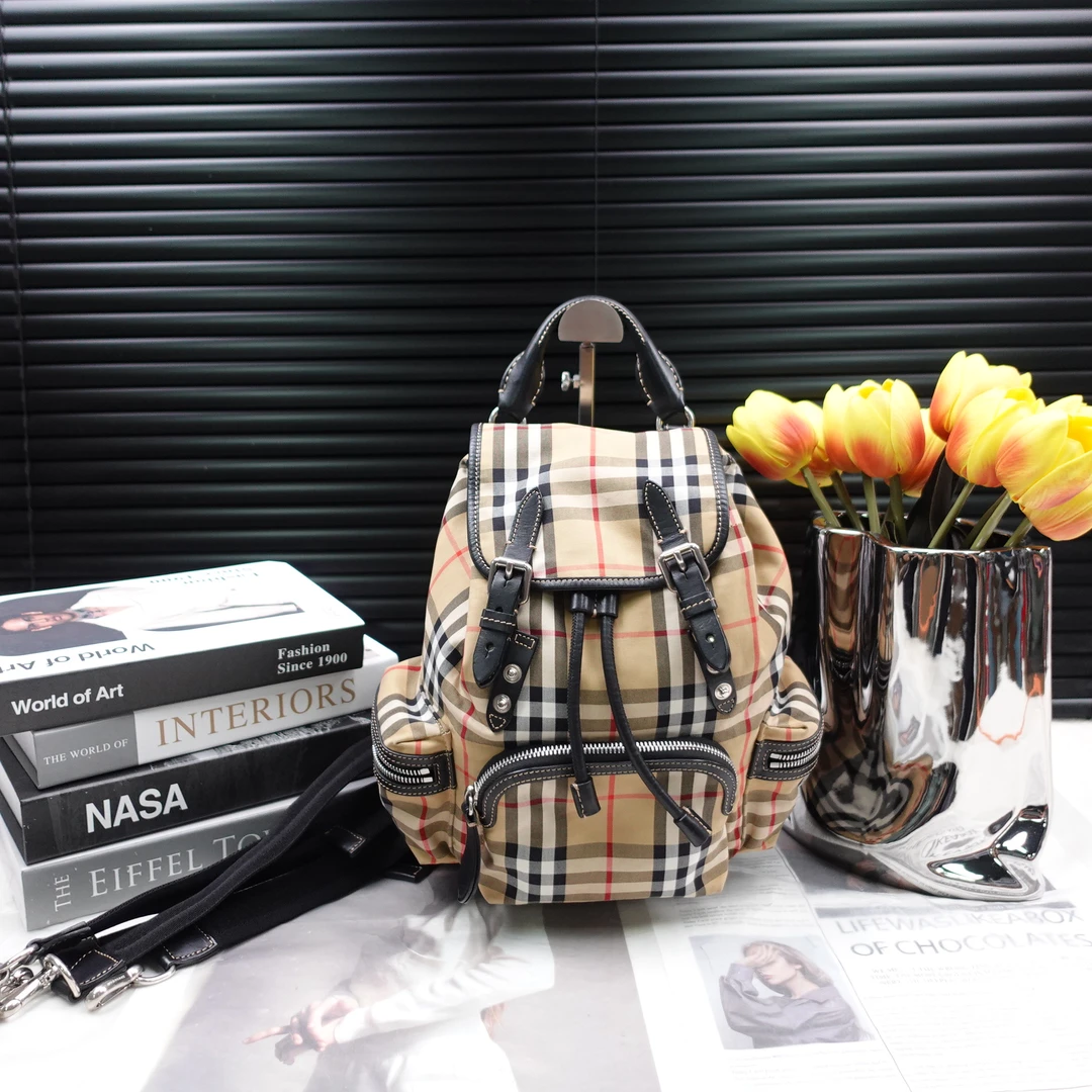 95新 BURBERRY/博柏利 双肩包/T10283609