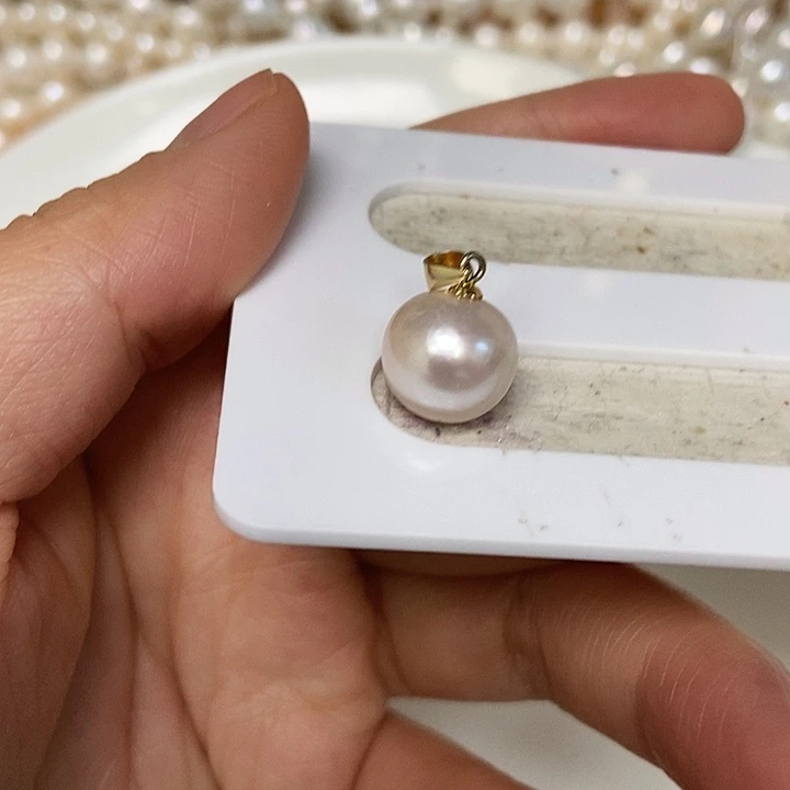 颈饰银S925镶嵌淡水珍珠