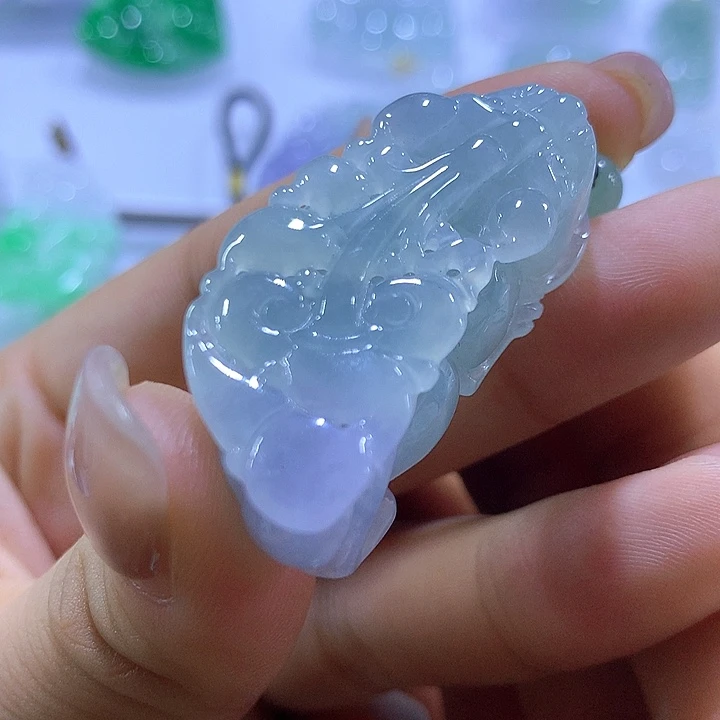 翡翠未镶嵌颈饰天然翡翠Ａ货吊坠