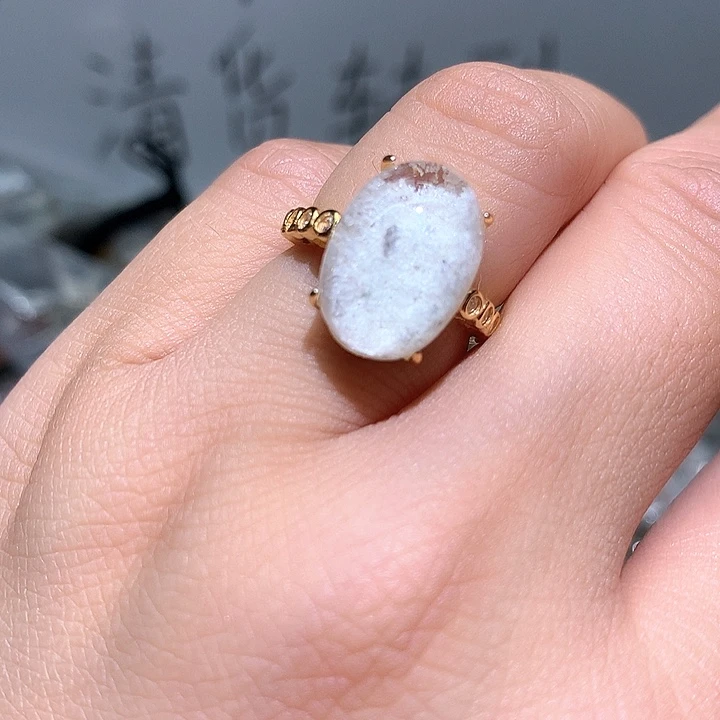 水晶戒指银S925镶嵌水晶薇****y