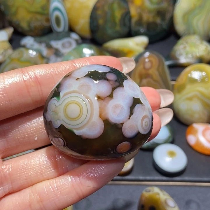 【闪购商品】未镶嵌玛瑙/玉髓珠宝奇石n